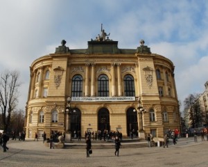 The-Main-Building Varsovia