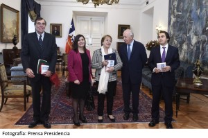 Decano Derecho en Palacio La Moneda