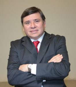 Decano Carlos Maquieira (baja)