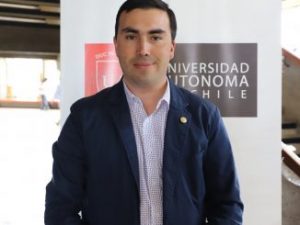 Dr. Eduardo Sandoval