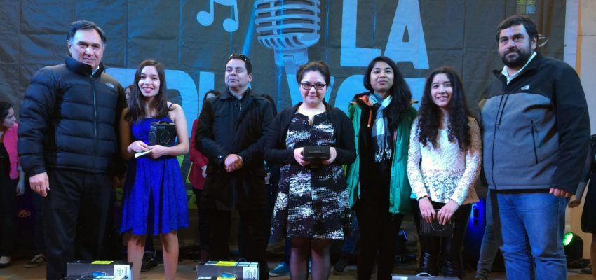 Estudiantes vibraron con la final del Festival La Media Voz en Temuco