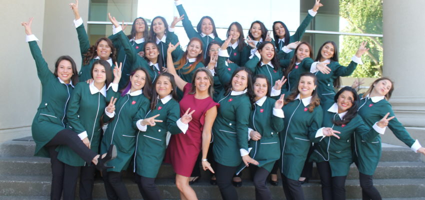 Emotiva ceremonia de investidura vivieron alumnos de Trabajo Social, Pedagogía en Inglés y Educación Parvularia