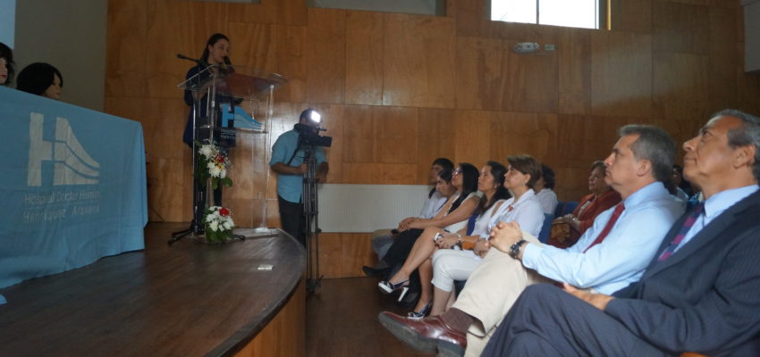 Autónoma donó pelucas al Hospital Regional gracias a campaña oncológica “Un pelito de amor”