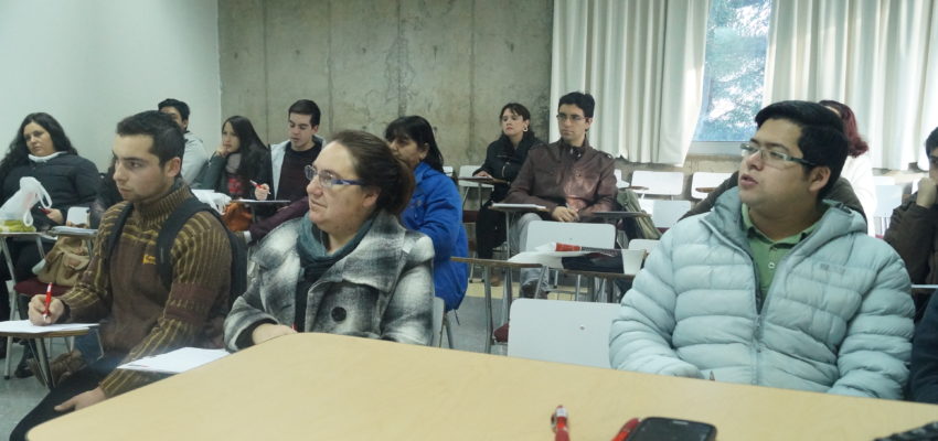 Masiva participación dio inicio a 10° Escuela de Invierno en la U. Autónoma de Chile