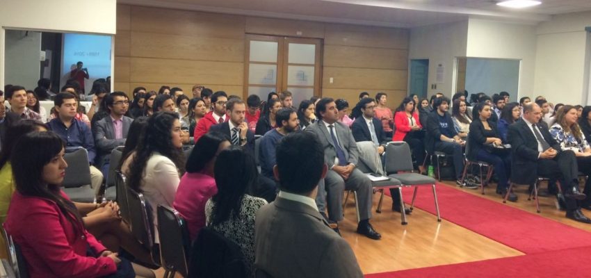 Invitado internacional inauguró año académico del Magister en Derecho de la Autónoma