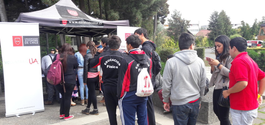Alumnos de la Universidad Autónoma se suman a la Maratón Internacional Temuco Araucanía