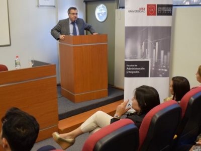 Superintendente de Pensiones inauguró año académico de la FAN en Talca
