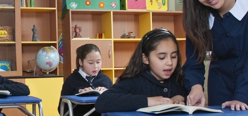 Comprensión lectora y neurolingüística fueron analizadas por expertos y estudiantes