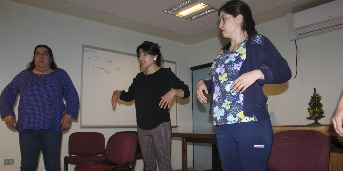 Clínica Psicológica realizó taller sobre regulación del estrés situacional en Hospital Regional