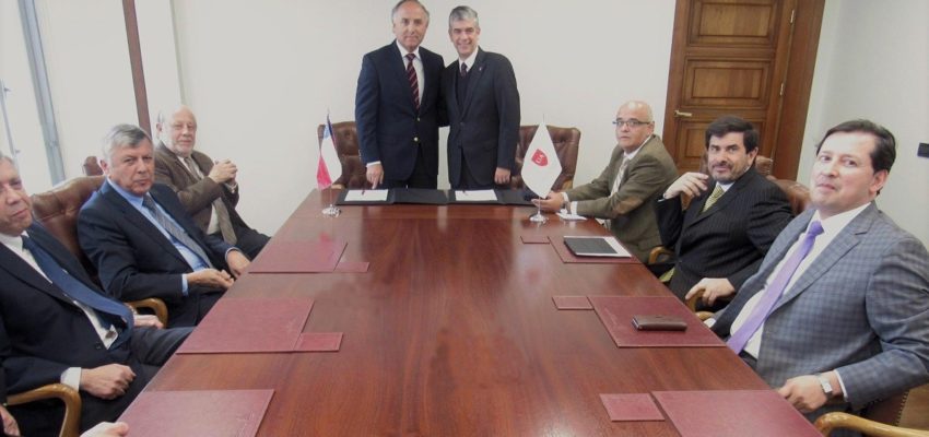 U. Autónoma firma convenio de colaboración con U. Católica de Salta en el marco de su política de internacionalización