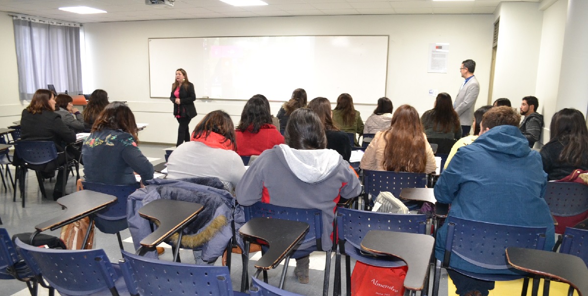 U. Autónoma apoya a profesores básicos en el desarrollo de herramientas didácticas