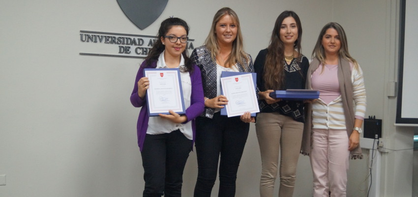 Facultad de Educación premió las mejores tesis de grado