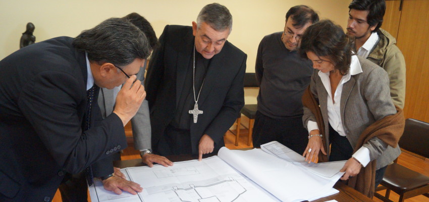 Diócesis San José de Temuco renovará 9 casas parroquiales con proyecto arquitectónico donado por la UA