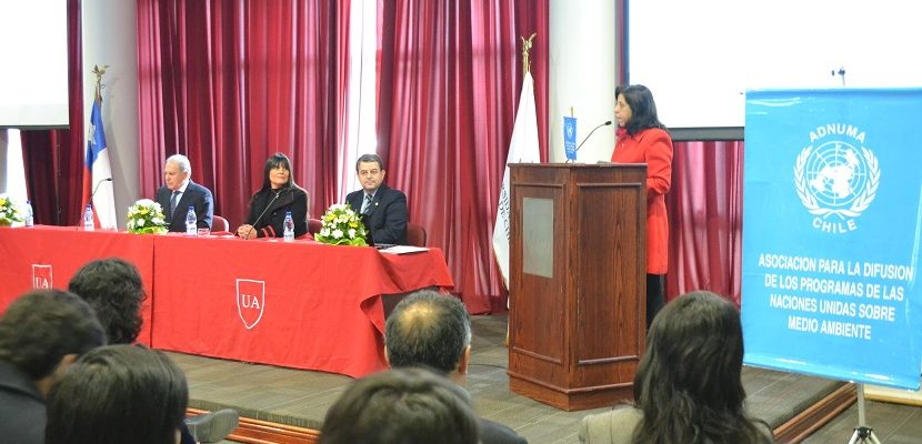 U. Autónoma de Chile fue sede de Jornada Internacional de Medio Ambiente y Calidad de Vida