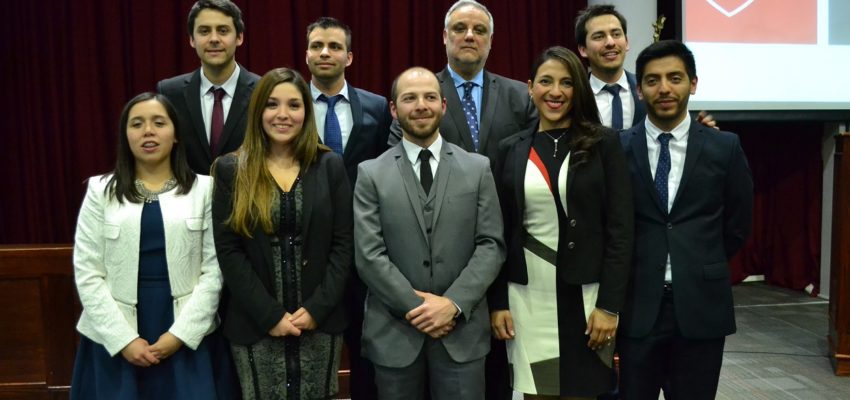 Universidad Autónoma de Chile en Talca titula a su segunda generación de médicos
