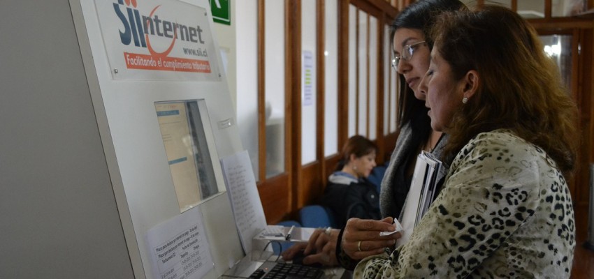 Estudiantes de la Autónoma ayudarán a contribuyentes en Operación Renta 2016