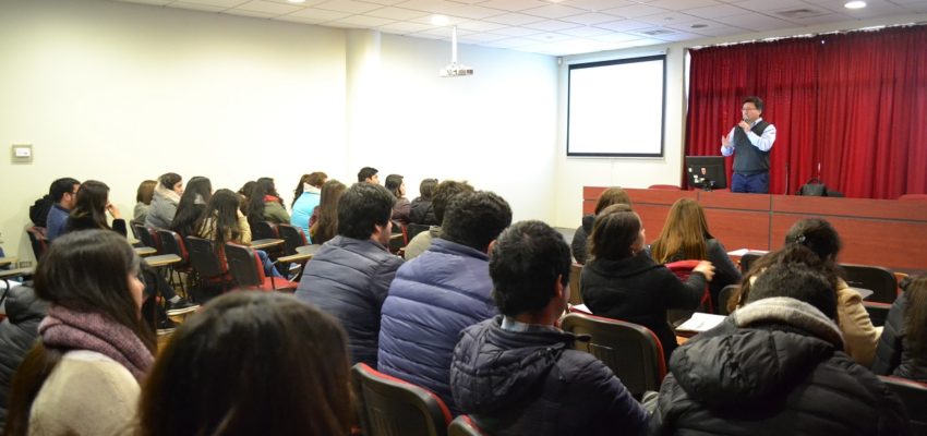 U. Autónoma capacita a estudiantes en normas internacionales de información financiera