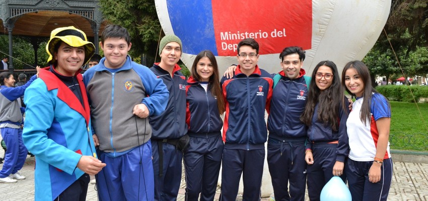 Universidad Autónoma celebró el Día Mundial de la Actividad Física en Talca