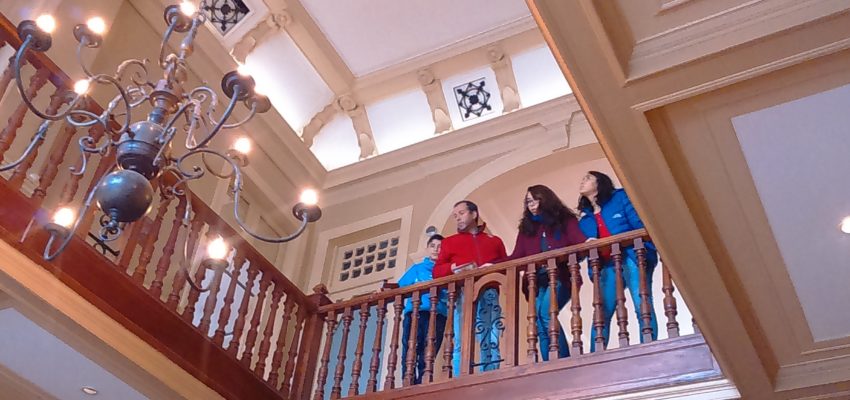 Escolares, vecinos y extranjeros visitaron inmuebles históricos de la UA en el Día del Patrimonio Cultural
