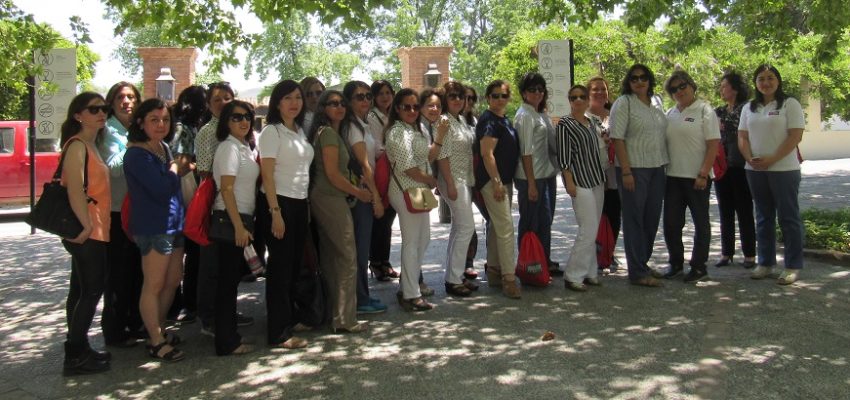 Secretarias de la U. Autónoma de Chile festejaron su Día con alegre jornada recreativa