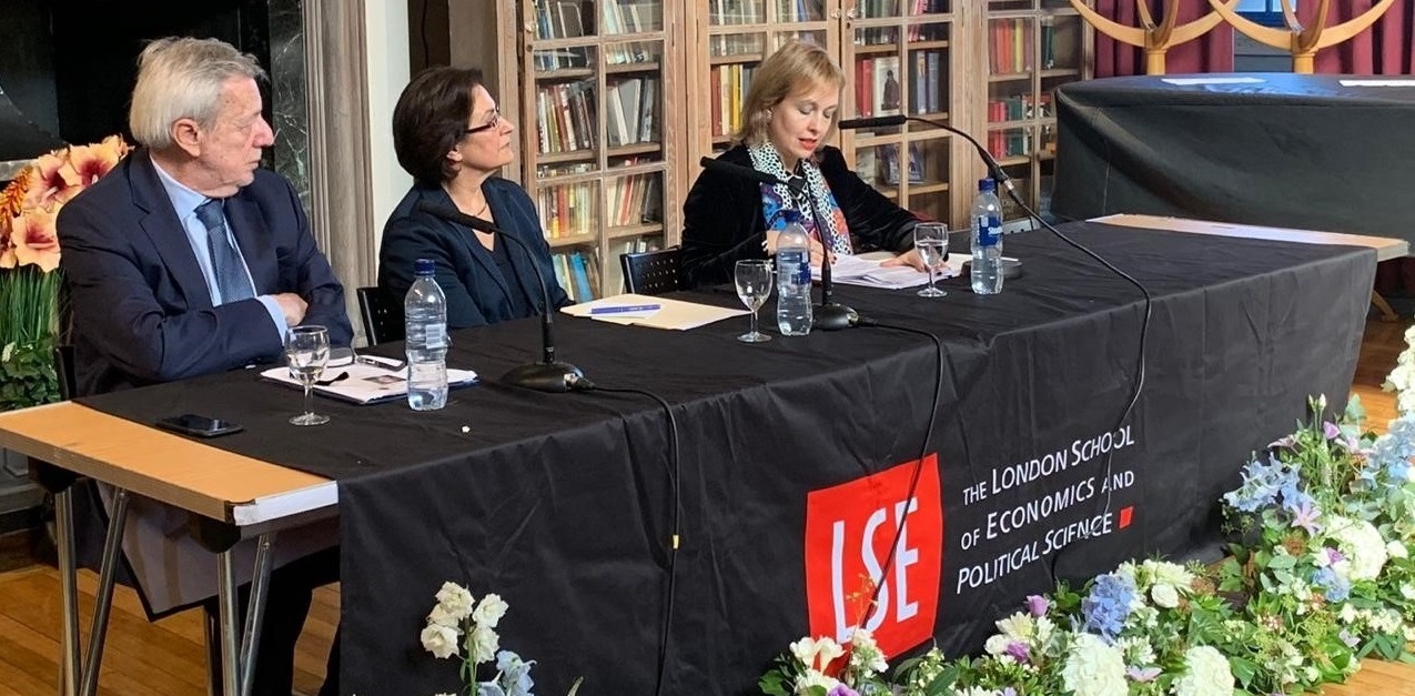 Directora de Instituto de Investigación en Derecho fue invitada a exponer en universidades de Londres