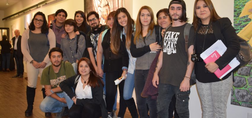 U. Autónoma de Chile presenta muestra cultural en Constitución