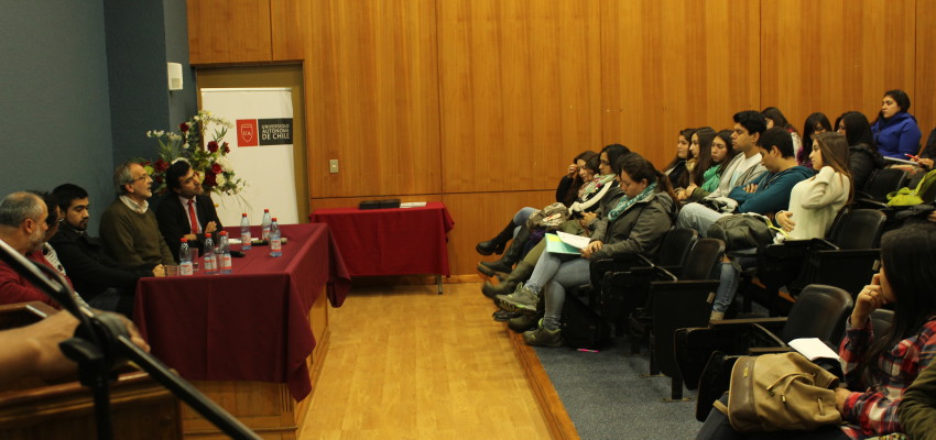 Con un conversatorio comenzó la conmemoración del Día Mundial de la Voz