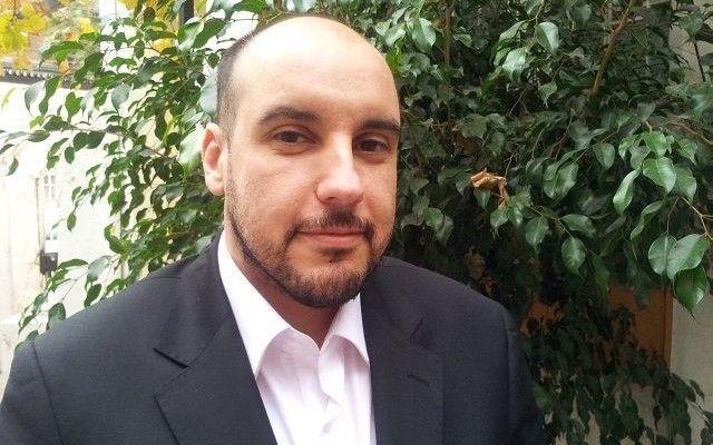 Geógrafo del ICHEM recibe prestigioso premio francés para investigación y docencia