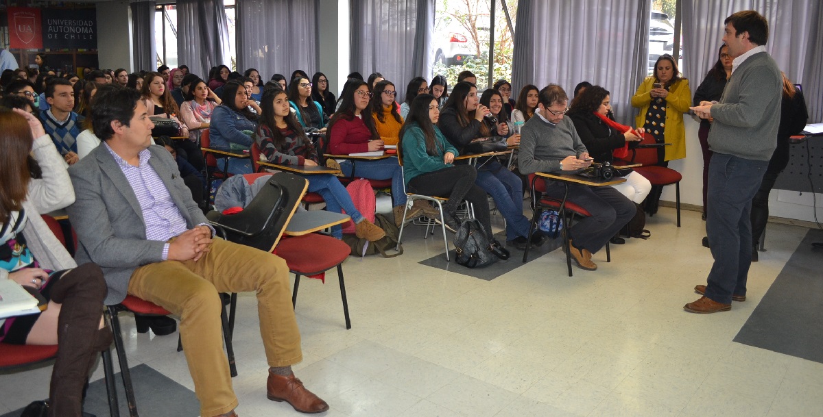 Estudiantes de la Universidad Autónoma realizarán labores con Seremi de Desarrollo Social
