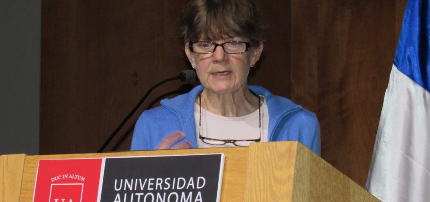 Especialistas de Chile y Estados Unidos expusieron sus investigaciones sobre Alzheimer