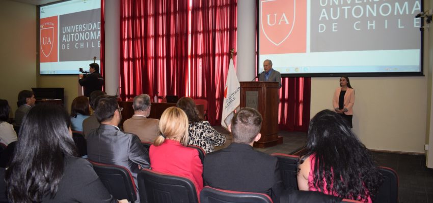Derecho abre su año académico con clase magistral sobre descentralización