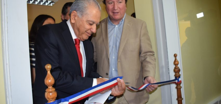 Clínica Psicológica de U. Autónoma fortalece su trabajo inaugurando nuevas dependencias
