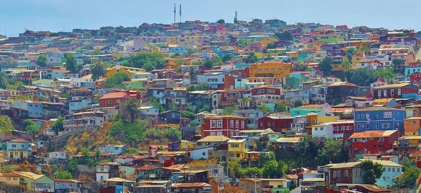 Libro que rescata la historia de Valparaíso será presentado en la U. Autónoma