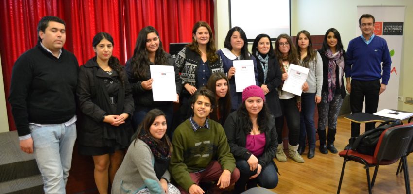 Alumnos de U. Autónoma fueron premiados por mechoneo diferente
