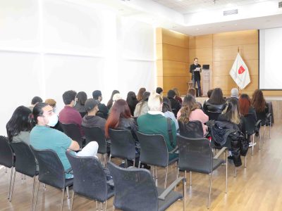Carrera de Publicidad y Comunicación integral firmó convenio marco con la junta de vecinos de Barrio Yungay
