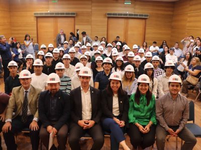Facultad de Arquitectura, Construcción y Medio Ambiente realizó ceremonia de investidura a sus estudiantes de Ingeniería en Construcción