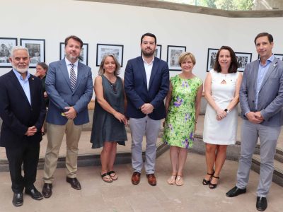 Universidad Autónoma de Chile y Municipalidad de Providencia inauguraron la exposición “Nahuelbuta: paisaje y su gente”