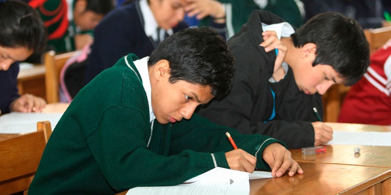 Casi 2 mil escolares del país han participado de investigación en Educación de la U. Autónoma