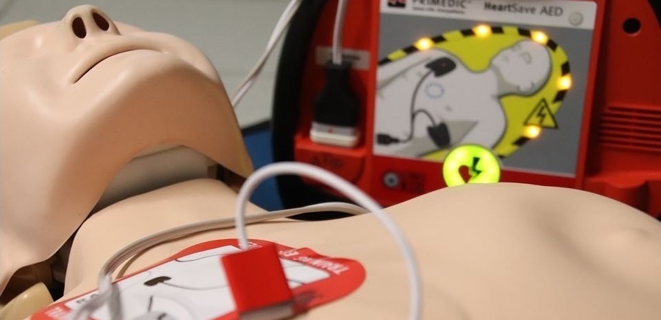Instructores de American Heart Association dictaron curso a docentes de la Autónoma