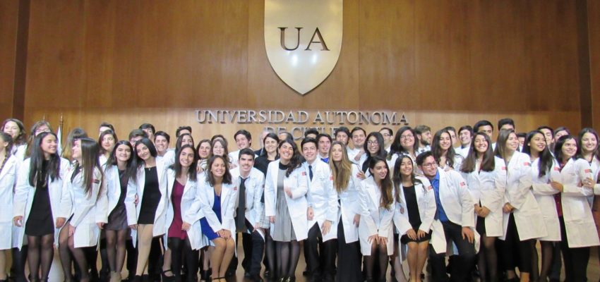 Rigor y ética agregan valor al delantal blanco de Medicina