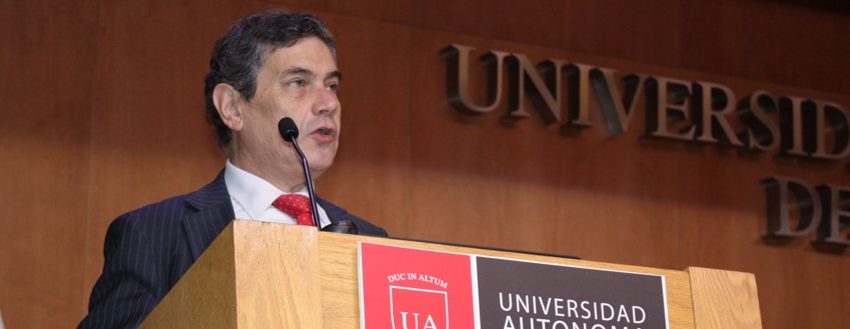 Gobierno y expertos abordaron el escenario de las energías renovables no convencionales en Chile