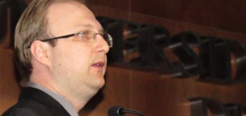 Seminario internacional convocó a expertos en Implantología y Cirugía Ortognática