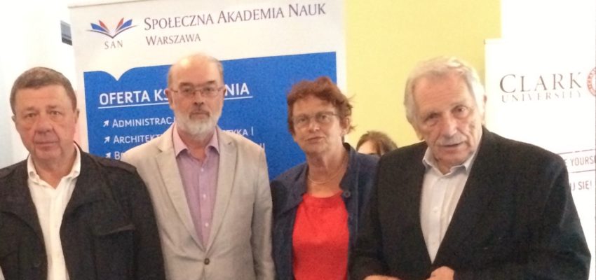 UA suscribe convenio con Academia de Administración polaca para el intercambio docente, estudiantil y cooperación académica