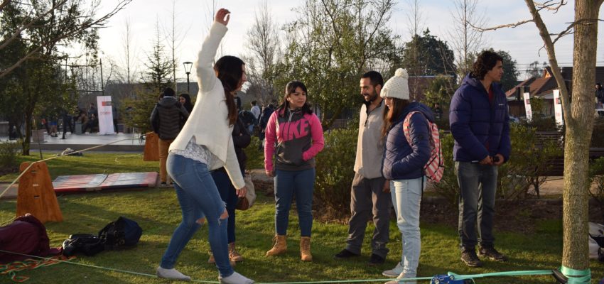 Estudiantes celebran aniversario con actividades recreativas