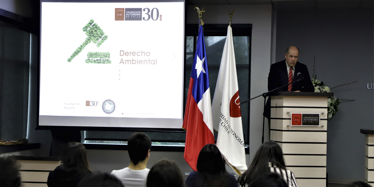 Facultad de Derecho busca colaborar en desarrollo de políticas públicas medioambientales