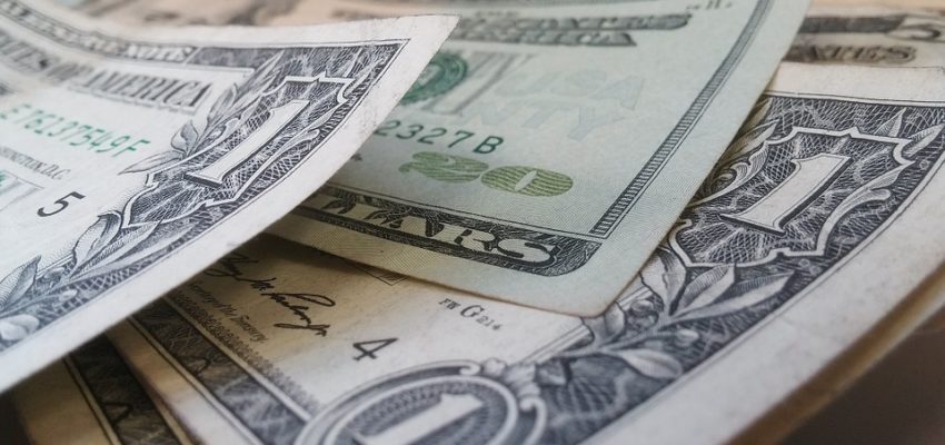 Economista de la Autónoma analiza consecuencias de alza de tasa de interés en USA para nuestro país
