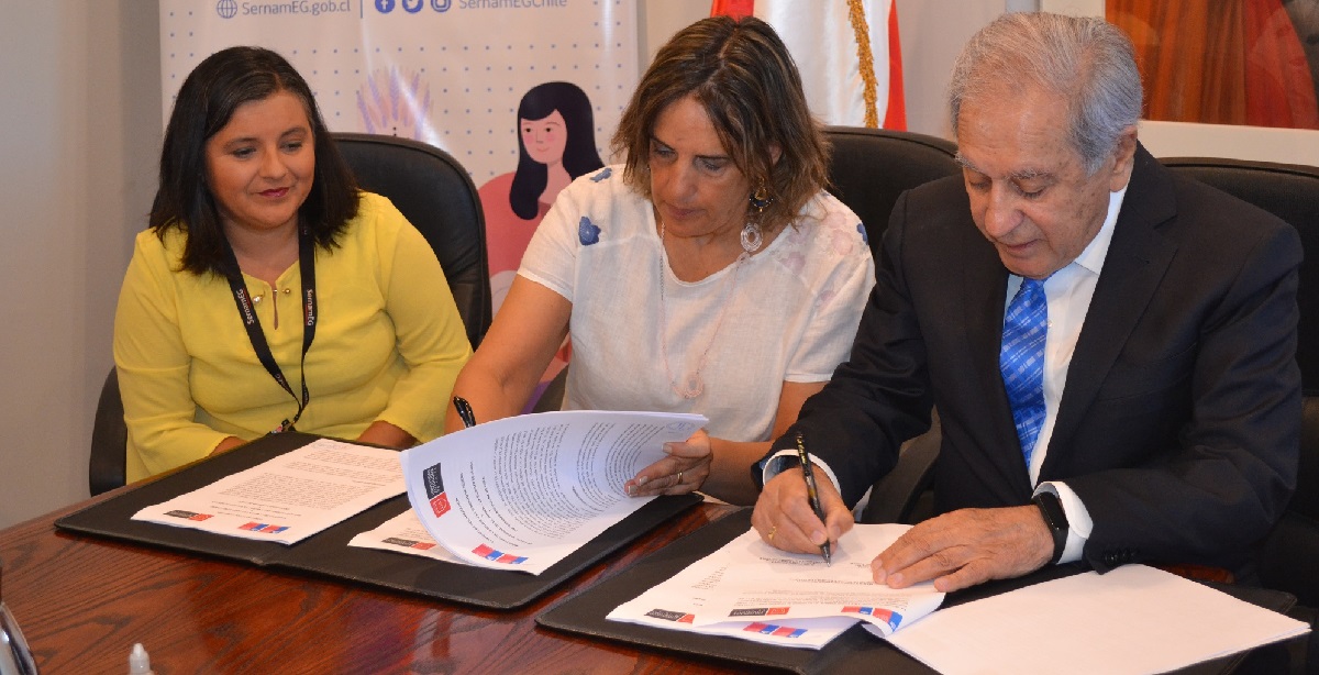 U. Autónoma y MinmujeryEG fortalecen vínculos para profundizar temáticas de género