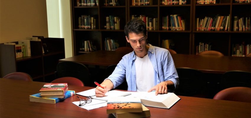 Modelo Educativo: estudiantes como protagonistas de sus experiencias de aprendizaje