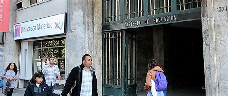 Ministra de Educación pide disculpas a Comunidad Educativa de la Universidad Autónoma de Chile