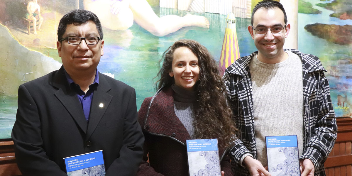 Investigadora de la Universidad Autónoma presenta libro Diálogos: Investigación y Sociedad